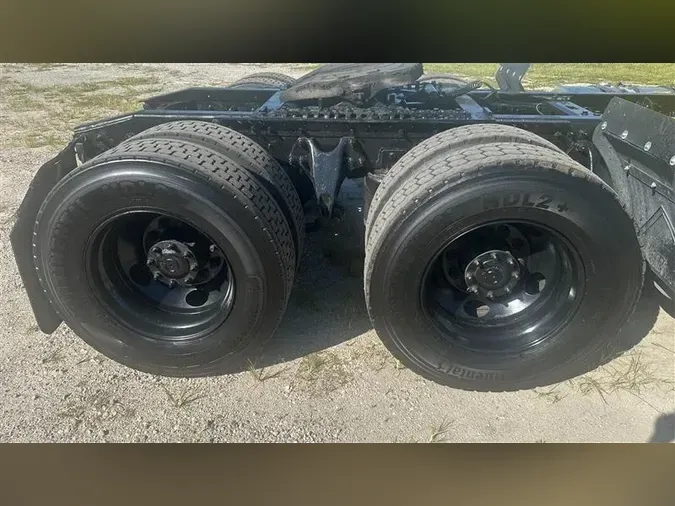 2020 INTERNATIONAL RH613