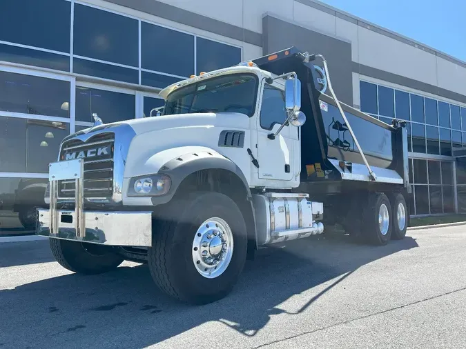 2024 MACK Granite