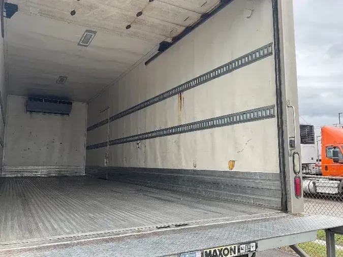 2018 Freightliner M2