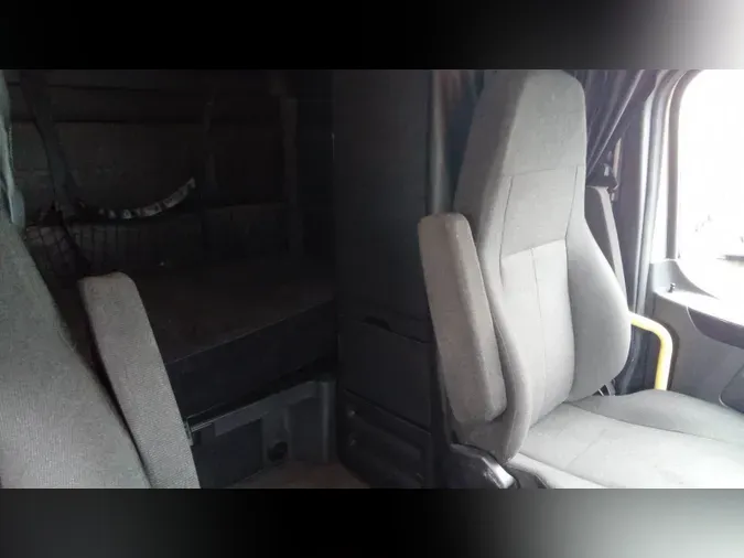 2024 Freightliner Cascadia 126