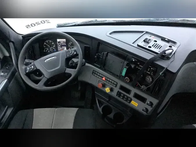 2020 Freightliner Cascadia