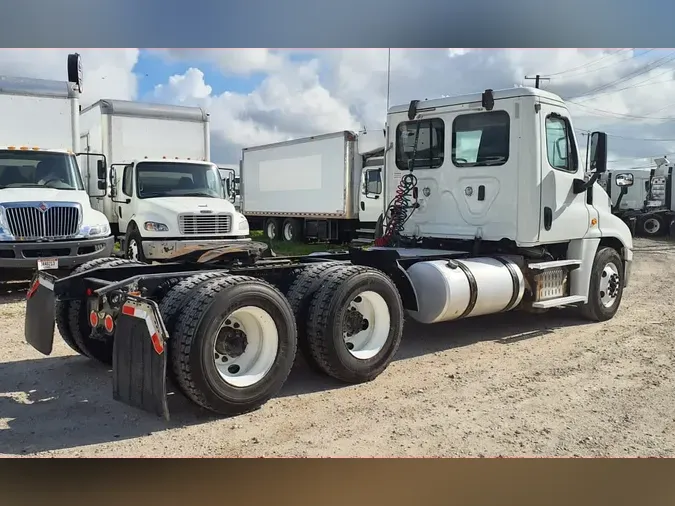 2018 FREIGHTLINER CASCADIA 125