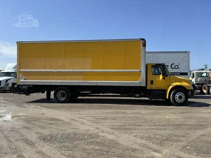 2013 INTERNATIONAL DURASTAR 4300