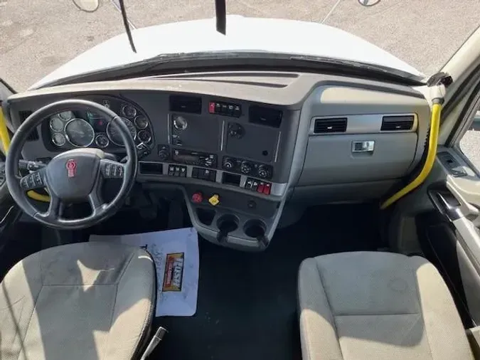 2021 Kenworth T680