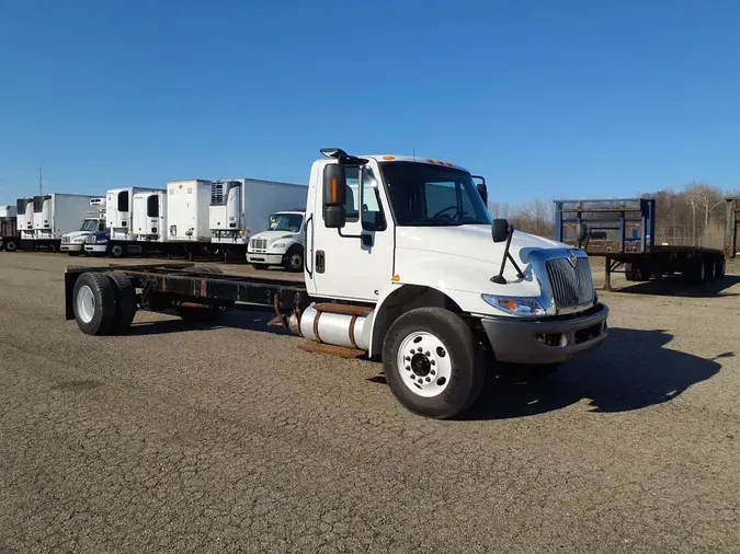 2019 NAVISTAR INTERNATIONAL 4300