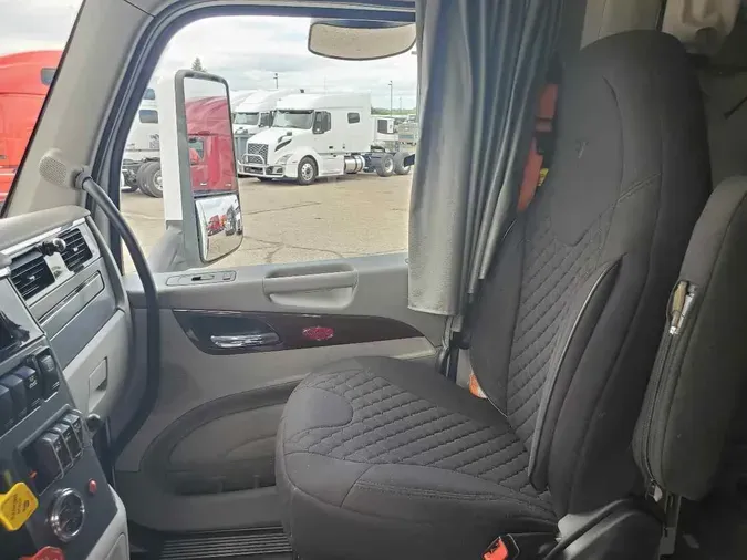 2019 PETERBILT 579