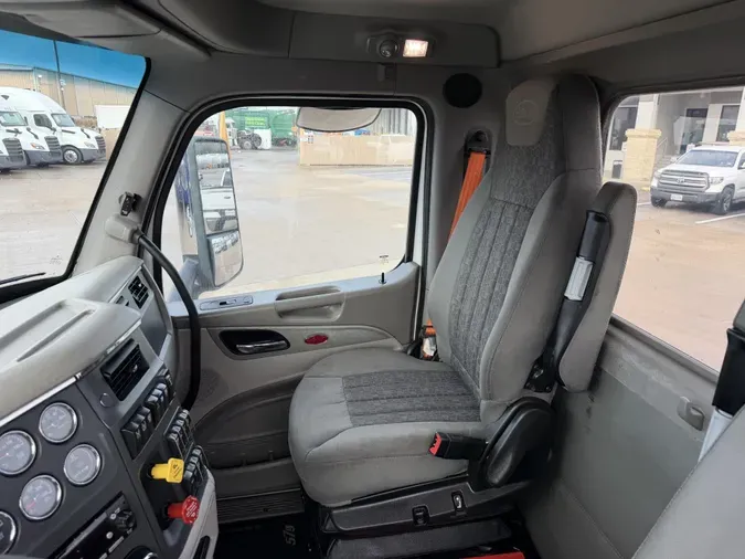 2021 Peterbilt 579e82d55c73486030b67db389d6f432c9f