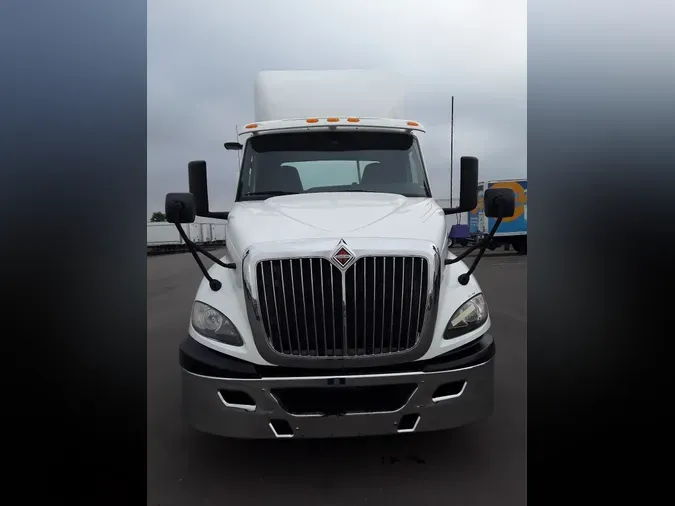 2019 NAVISTAR INTERNATIONAL RH613 DAYCAB S/A