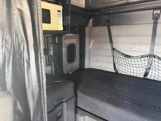 2021 Freightliner Cascadia