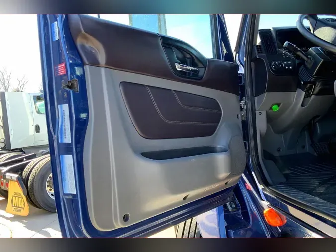 2022 INT LT625 6x4e838438eaaac82d1d42ae387fd538868