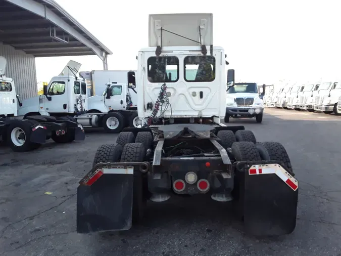 2018 FREIGHTLINER/MERCEDES CASCADIA 125