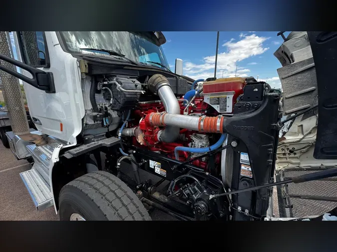 2020 Peterbilt 567e83ddba28552f3c222cc74459a053025