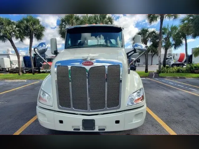 2020 Peterbilt 579