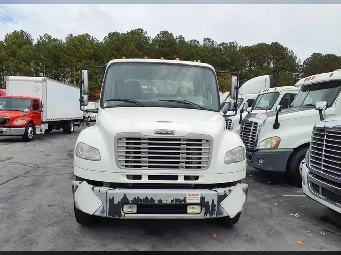 2015 FREIGHTLINER/MERCEDES M2 106