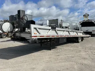 1987 LANDOLL 33 FT