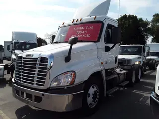 2019 FREIGHTLINER/MERCEDES CASCADIA 125