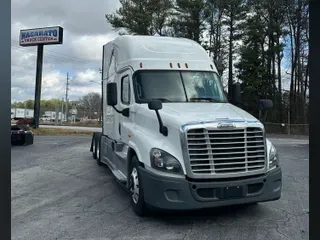 2019 FREIGHTLINER CASCADIA