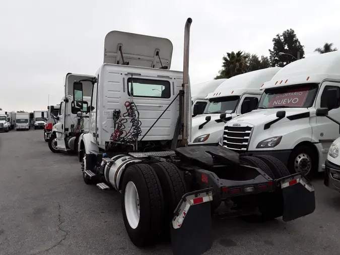 2017 VOLVO VNM42TRACTOR