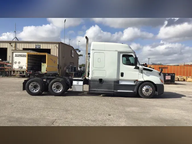 2019 Freightliner Cascadia