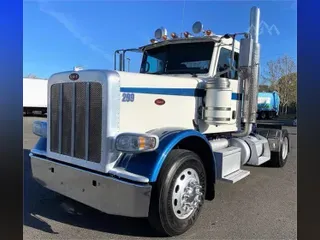 2018 PETERBILT 389