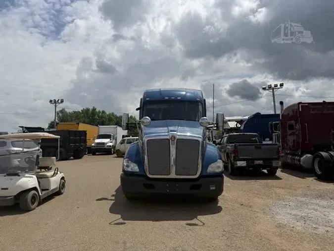 2020 KENWORTH T680e8555e903a2ce830af93efe932fb989b