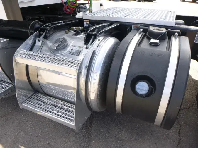 2020 Peterbilt 579e856ab7672dfe5db8f0287442f81ef62