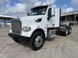 2022 Peterbilt 567