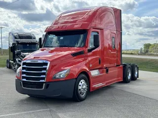 2022 FREIGHTLINER Cascadia 126