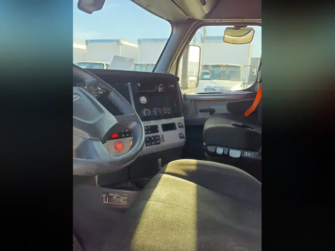 2019 FREIGHTLINER NEW CASCADIA PX12664