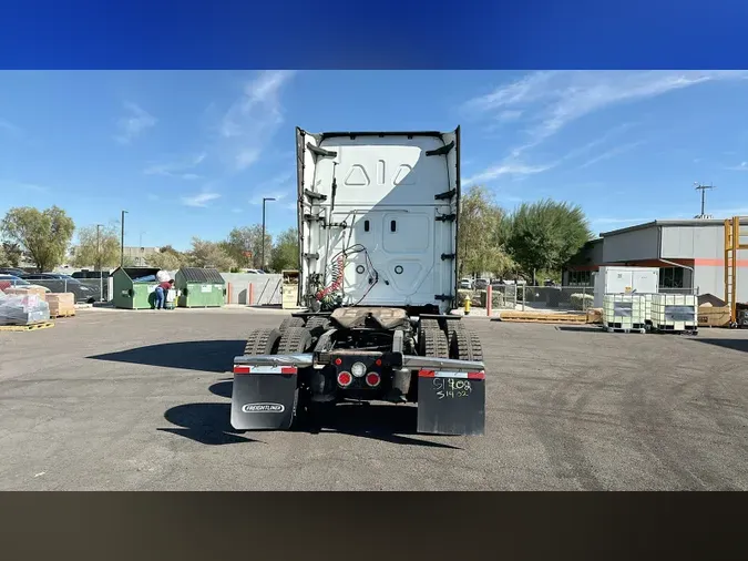 2021 Freightliner Cascadia