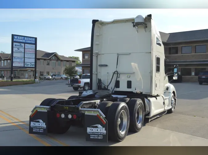 2021 KENWORTH T680