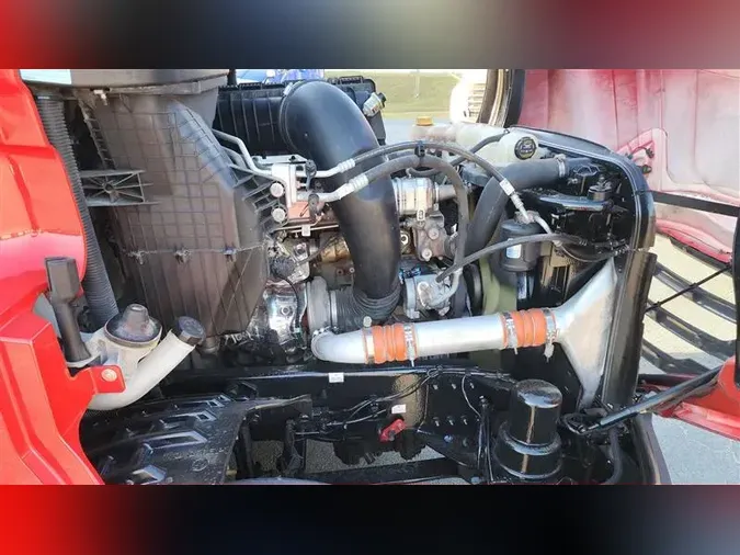 2022 FREIGHTLINER CA126