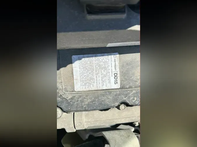 2021 Freightliner Cascadia 126