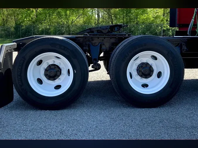 2023 INT LT625 6X4