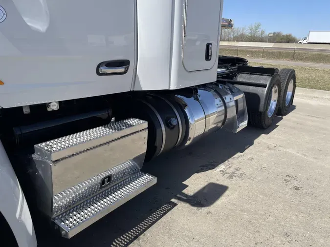 2020 Peterbilt 579