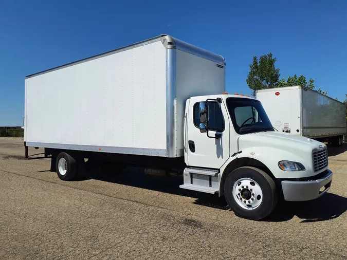 2016 FREIGHTLINER/MERCEDES M2 106