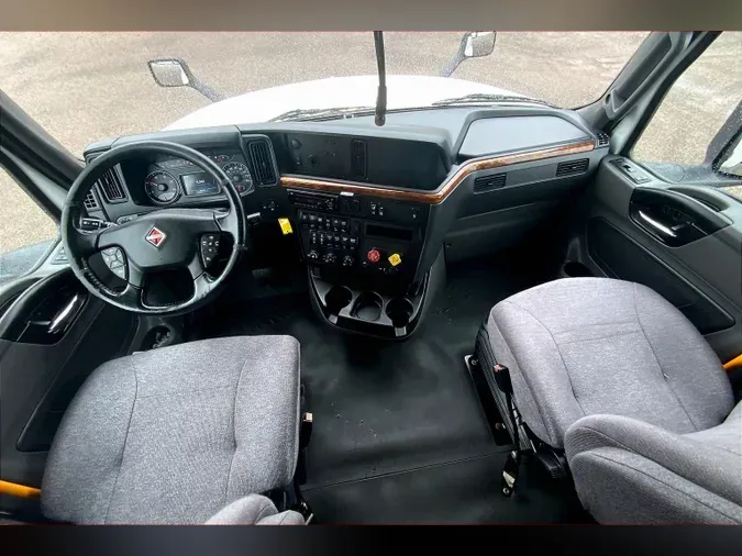 2021 INT LT625 6x4