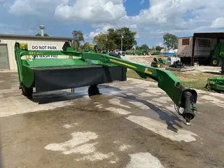 2013 John Deere 635