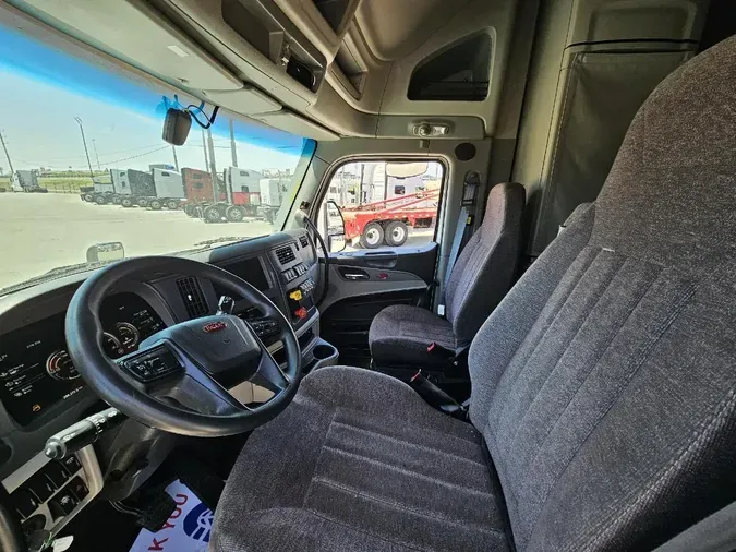 2023 PETERBILT 579