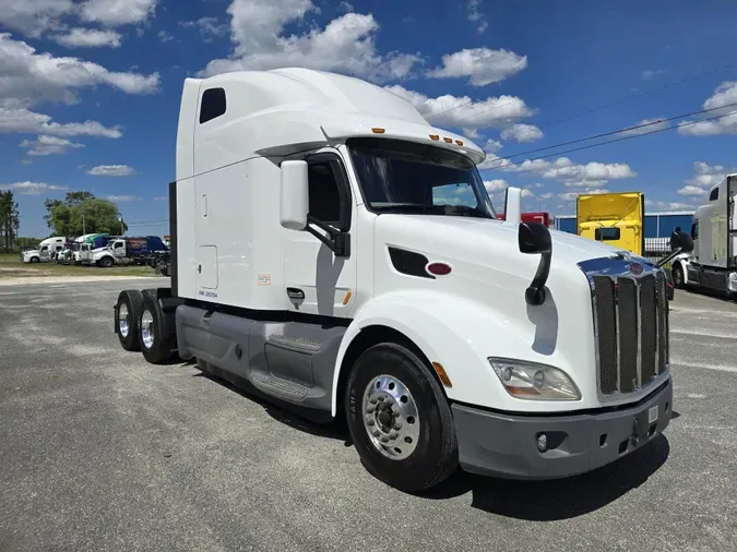 2020 Peterbilt 579