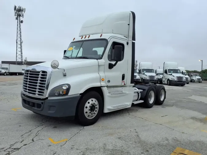 2020 FREIGHTLINER/MERCEDES CASCADIA 125e87ad69d87c21d1290dfd2963912fa0e