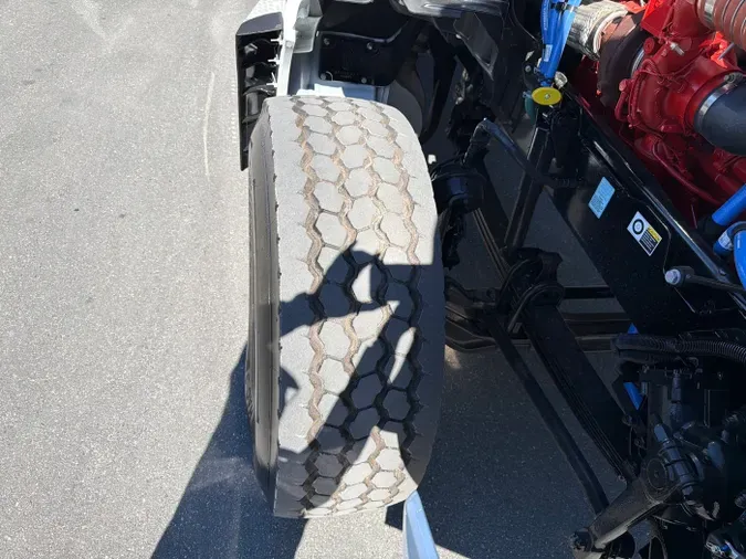 2026 Kenworth T880 Short Hoode87c0fbf27f6c5233d53a7b6edf8682d