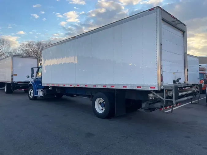 2017 FREIGHTLINER/MERCEDES M2 106