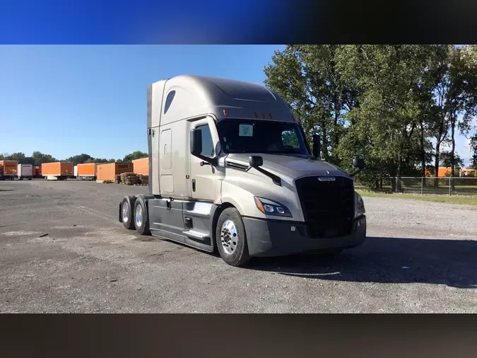 2024 Freightliner Cascadia 126e8833132122b3798df45ddbd7a1f3a6f