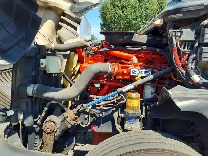 2019 NAVISTAR INTERNATIONAL LT625 SLPR CAB