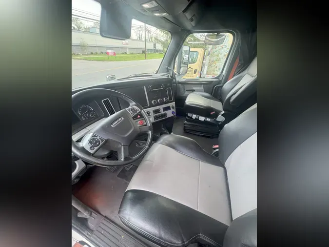 2022 FREIGHTLINER/MERCEDES NEW CASCADIA PX12664