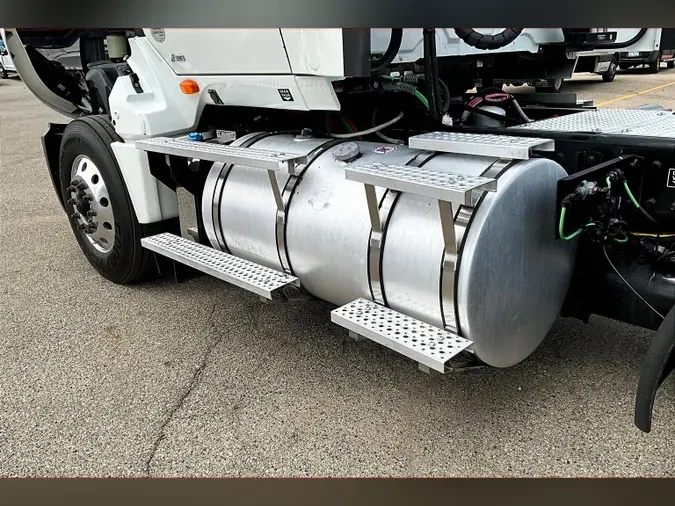 2020 INT LT625 6x4