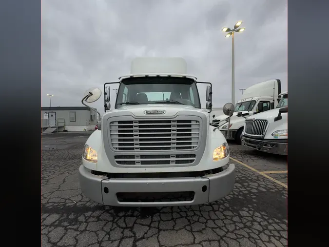 2017 FREIGHTLINER/MERCEDES M2-112