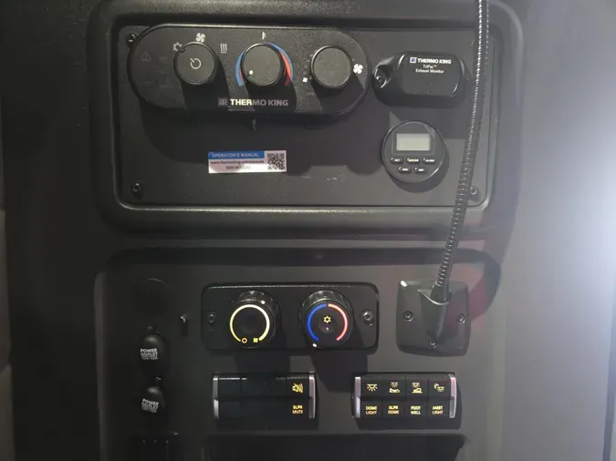 2021 Freightliner Cascadia