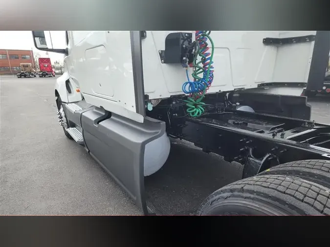 2022 INTERNATIONAL LT